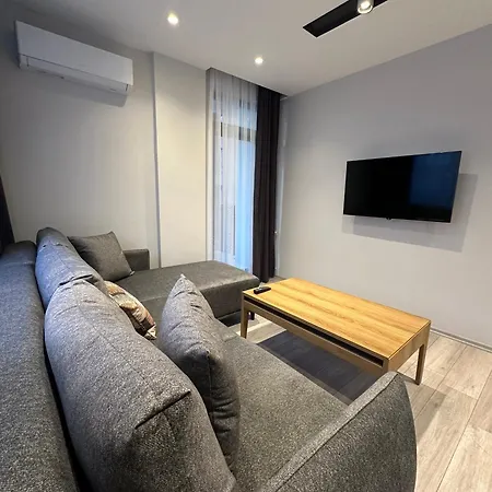 Real Homes Lara Апарт-отель