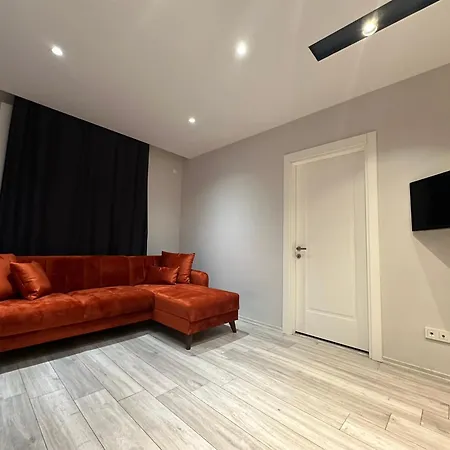 Real Homes Lara *